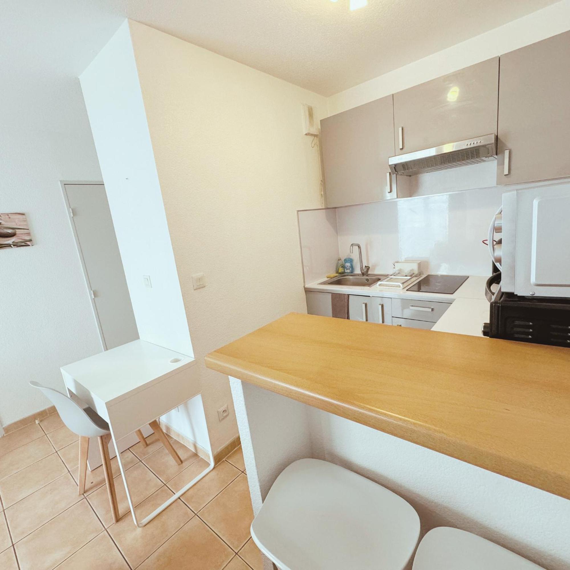Appartement Residence Prive Avec Parking Wifi Clim Piscine Αβινιόν Εξωτερικό φωτογραφία
