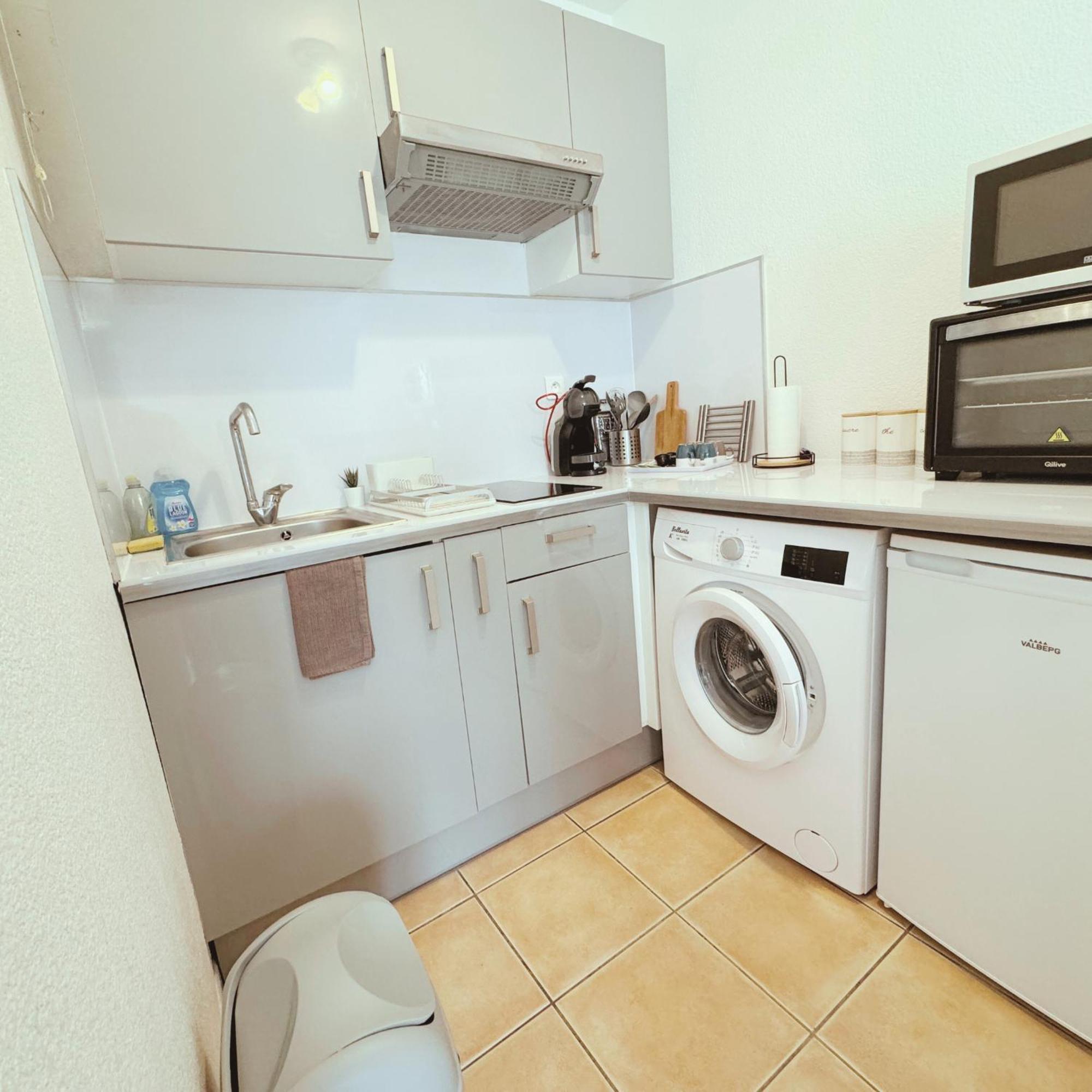 Appartement Residence Prive Avec Parking Wifi Clim Piscine Αβινιόν Εξωτερικό φωτογραφία